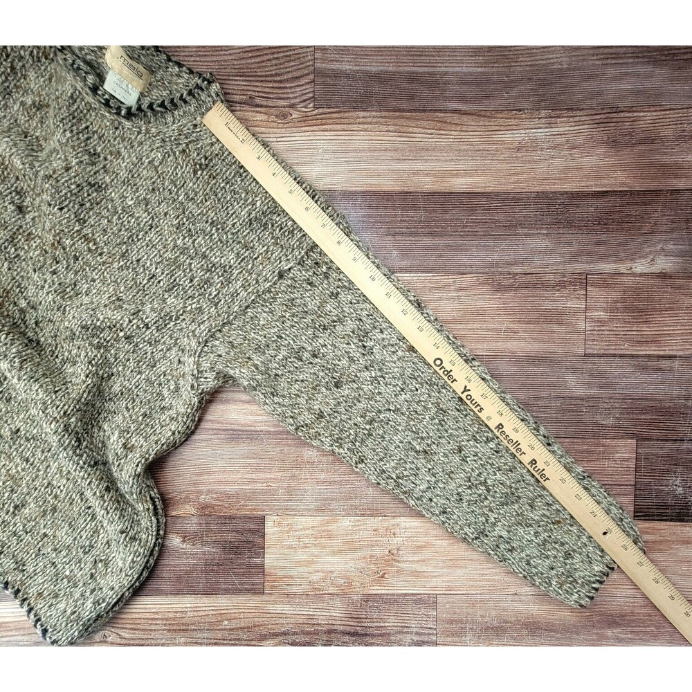 Men's Classic Knit Sweater - Brown - Picture 8 of 10